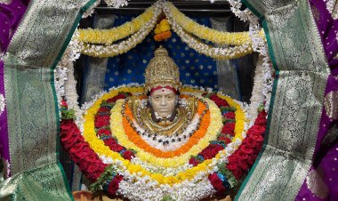 Date:-12/01/2026, Monday Evening Alankara