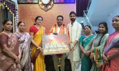 ಜಿಲ್ಲಾಧ್ಯಕ್ಷೆ ಗೌರಮ್ಮಾ ಬಲೋಗಿ ಅವರ ನಿವಾಸದಲ್ಲಿ ಸತ್ಯನಾರಾಯಣ ಪೂಜೆ: ಪಾಲಿಕೆ ಸದಸ್ಯ ಇಮ್ರಾನ್ ಎಲಿಗಾರ ಭಾಗಿ